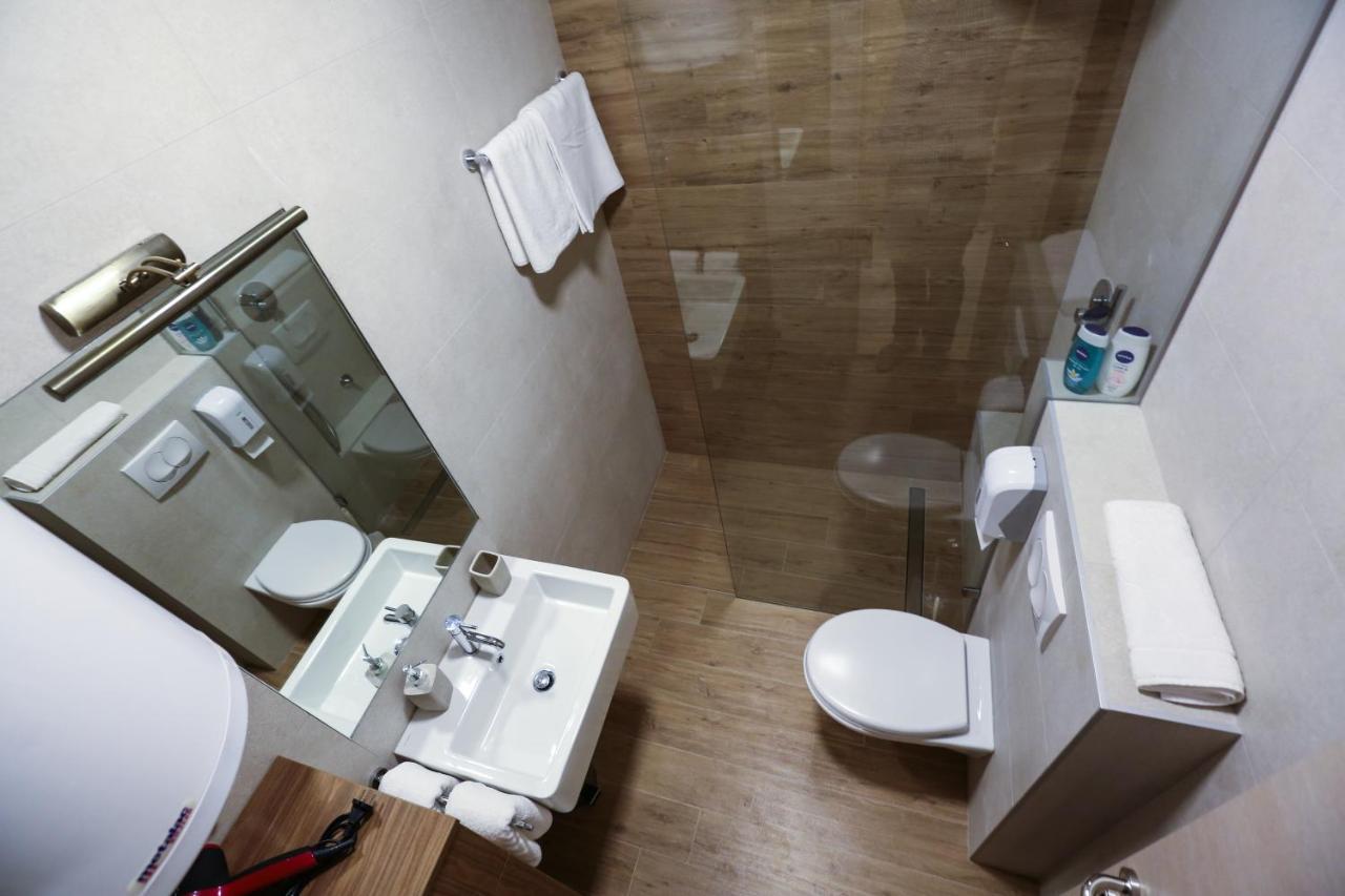 Apartment Promenada 30 Novi Sad Exterior photo